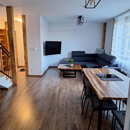 Apartament Wiadukt โบเลสวาเวียส ภายนอก รูปภาพ