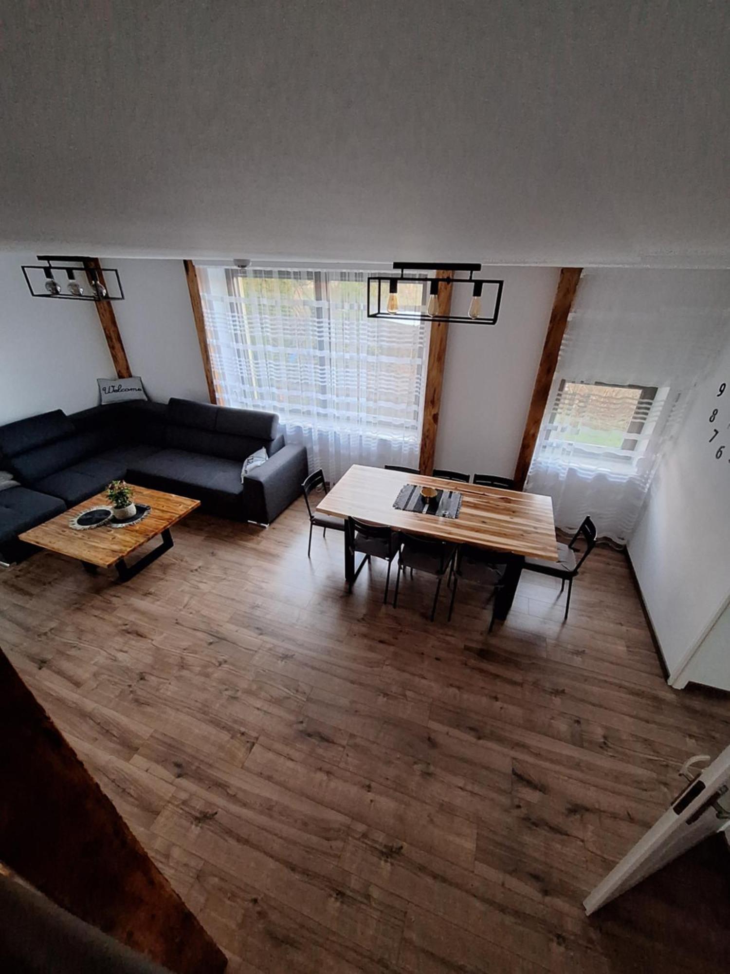 Apartament Wiadukt โบเลสวาเวียส ภายนอก รูปภาพ